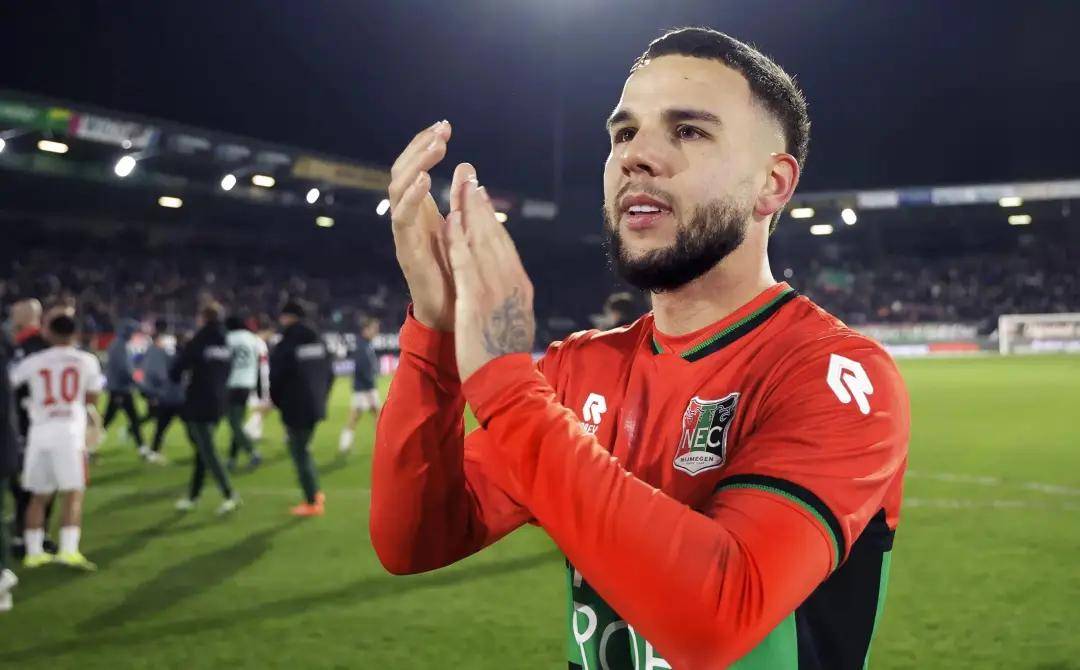 塑造国家凝 塑造国家凝