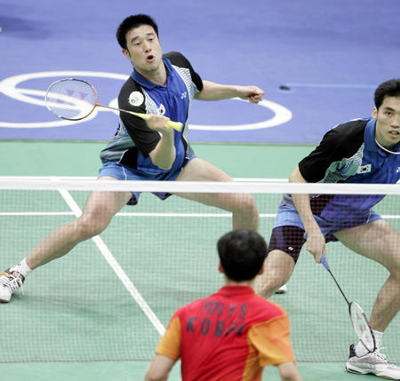 與他的前肯 與他的前肯